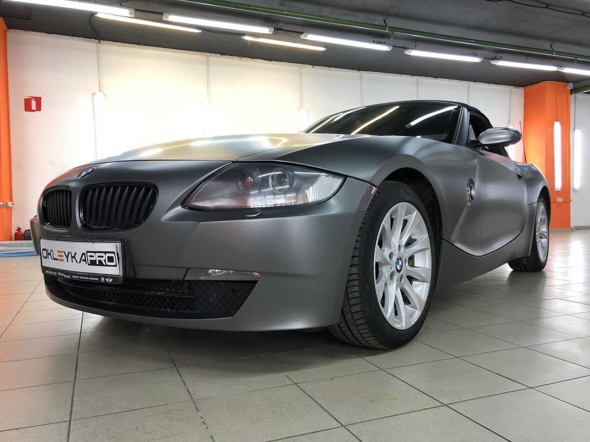 BMW z4 матовая черная