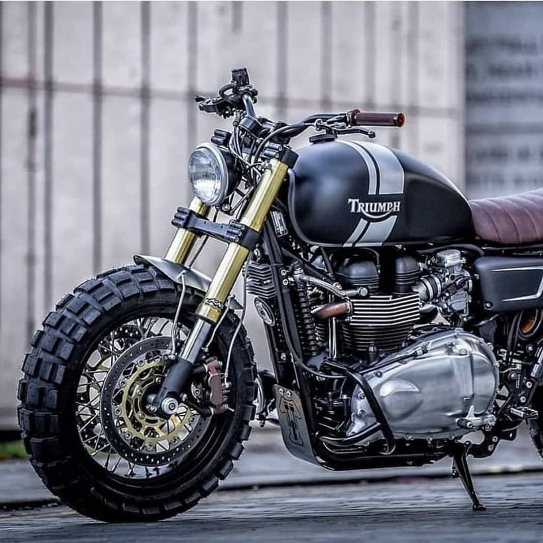 Бонневиль Триумф t120 Scrambler