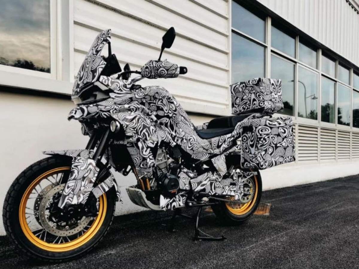 CF Moto 800 MT