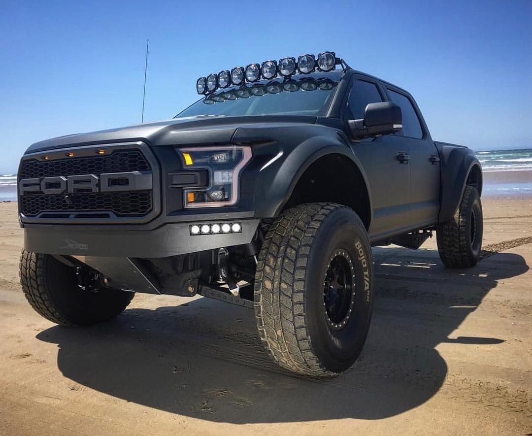 Ford Raptor бигфут