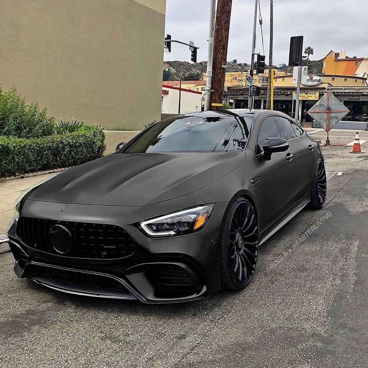 Мерседес AMG gt 63s