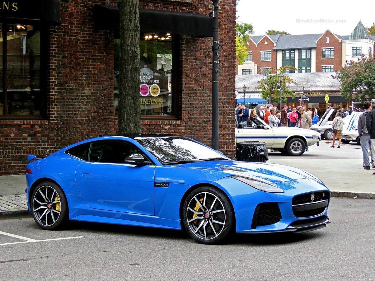 Jaguar f-Type Blue