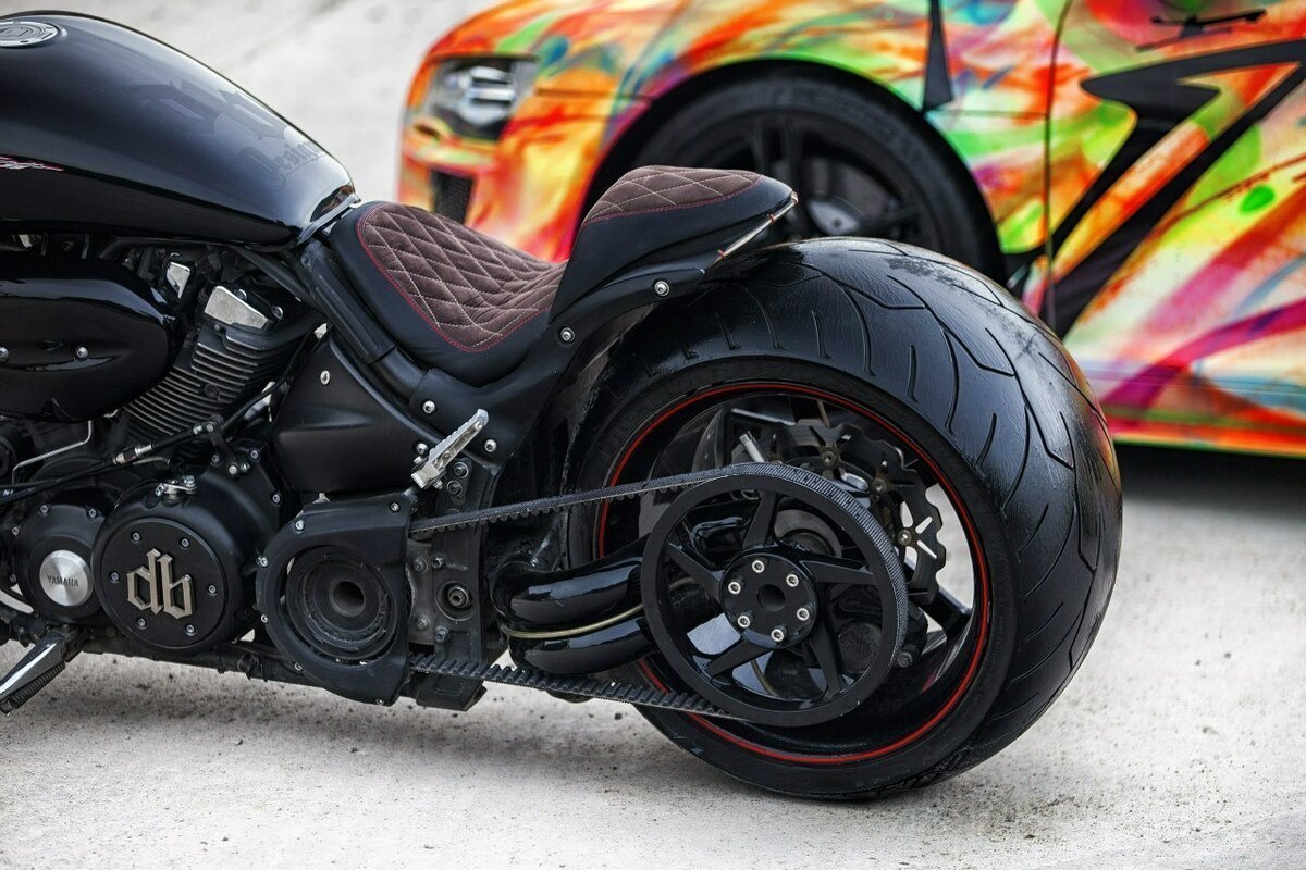 Мотоцикл с задним колесом на 360
