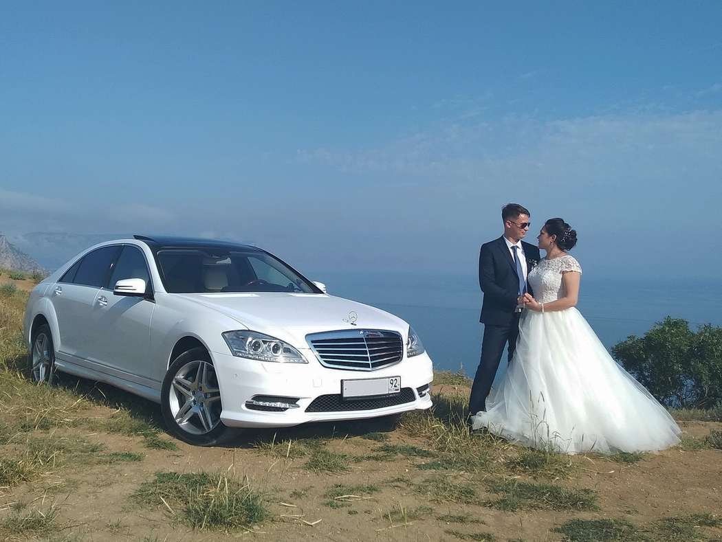 Свадебный Мерседес w221 с невестами