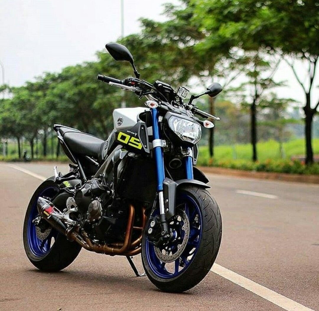 Kawasaki MT 09