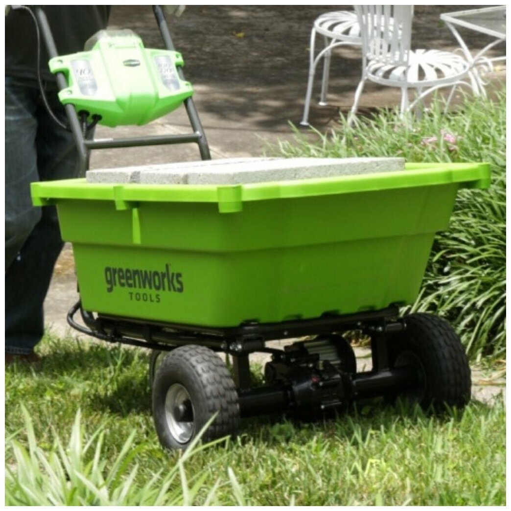 Самоходная тачка GREENWORKS Садовая тележка 106 л