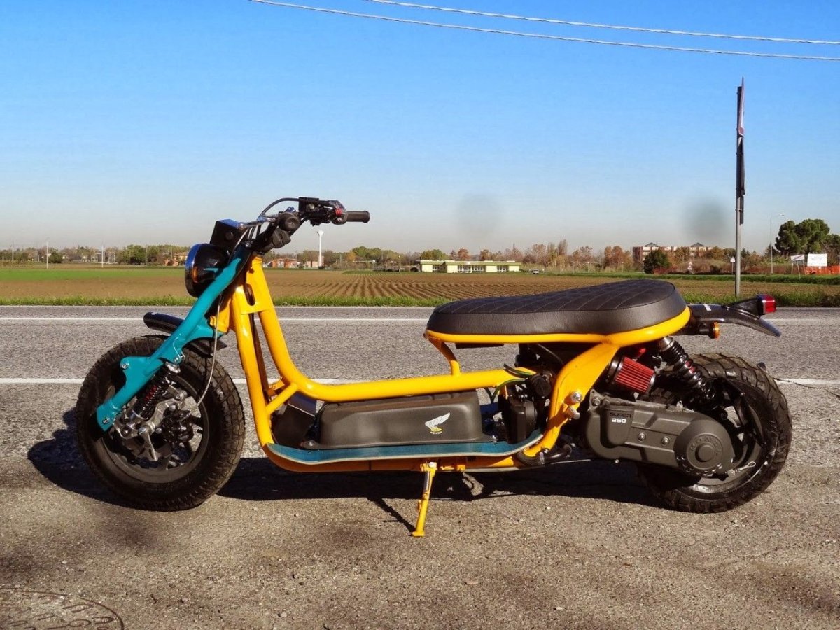 Honda cn250 Custom
