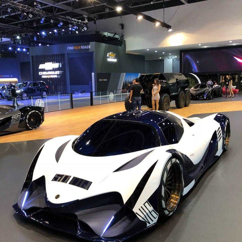 Машина Devel Sixteen Prototype