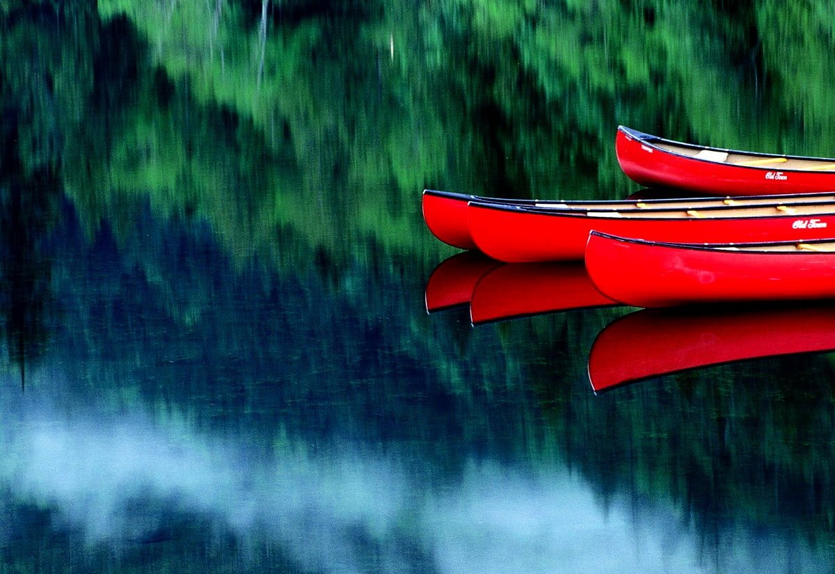 Каноэ лодка