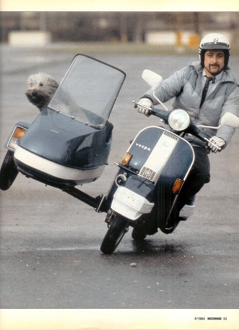 Скутер с коляской