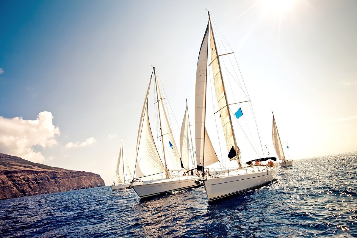 Sailing Yacht a парусная яхта