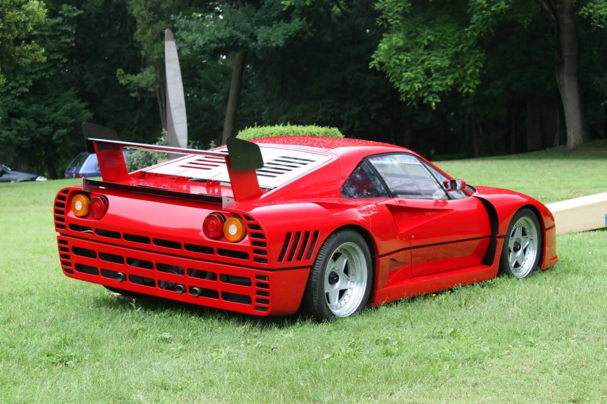 Феррари Testarossa f40