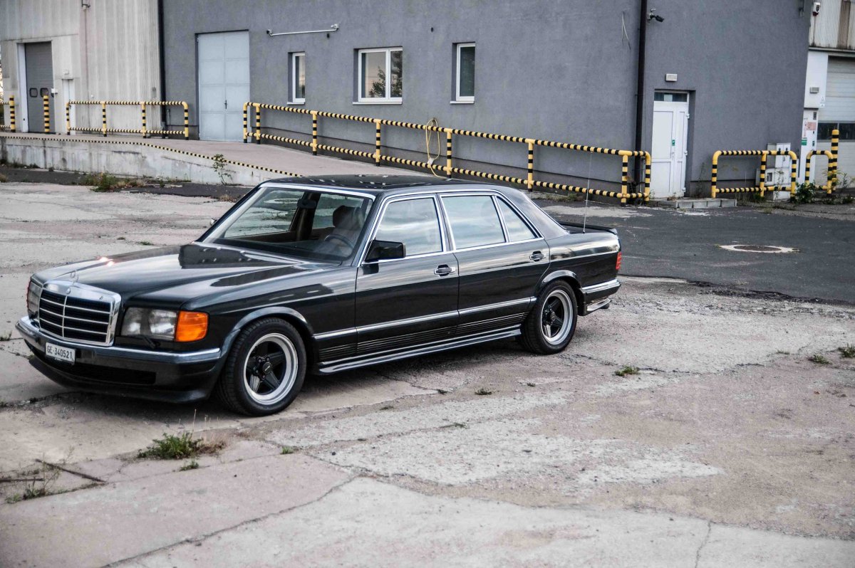 Mercedes w126 AMG