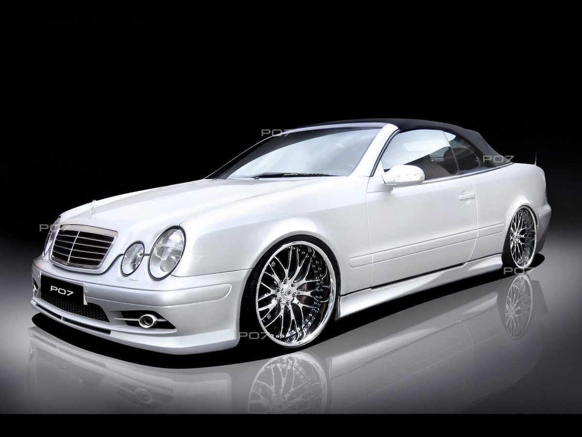 Mercedes-Benz w208