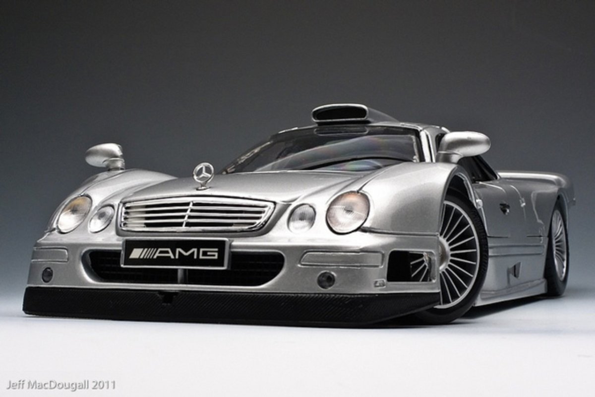 Mercedes-Benz AMG CLK GTR Wheel