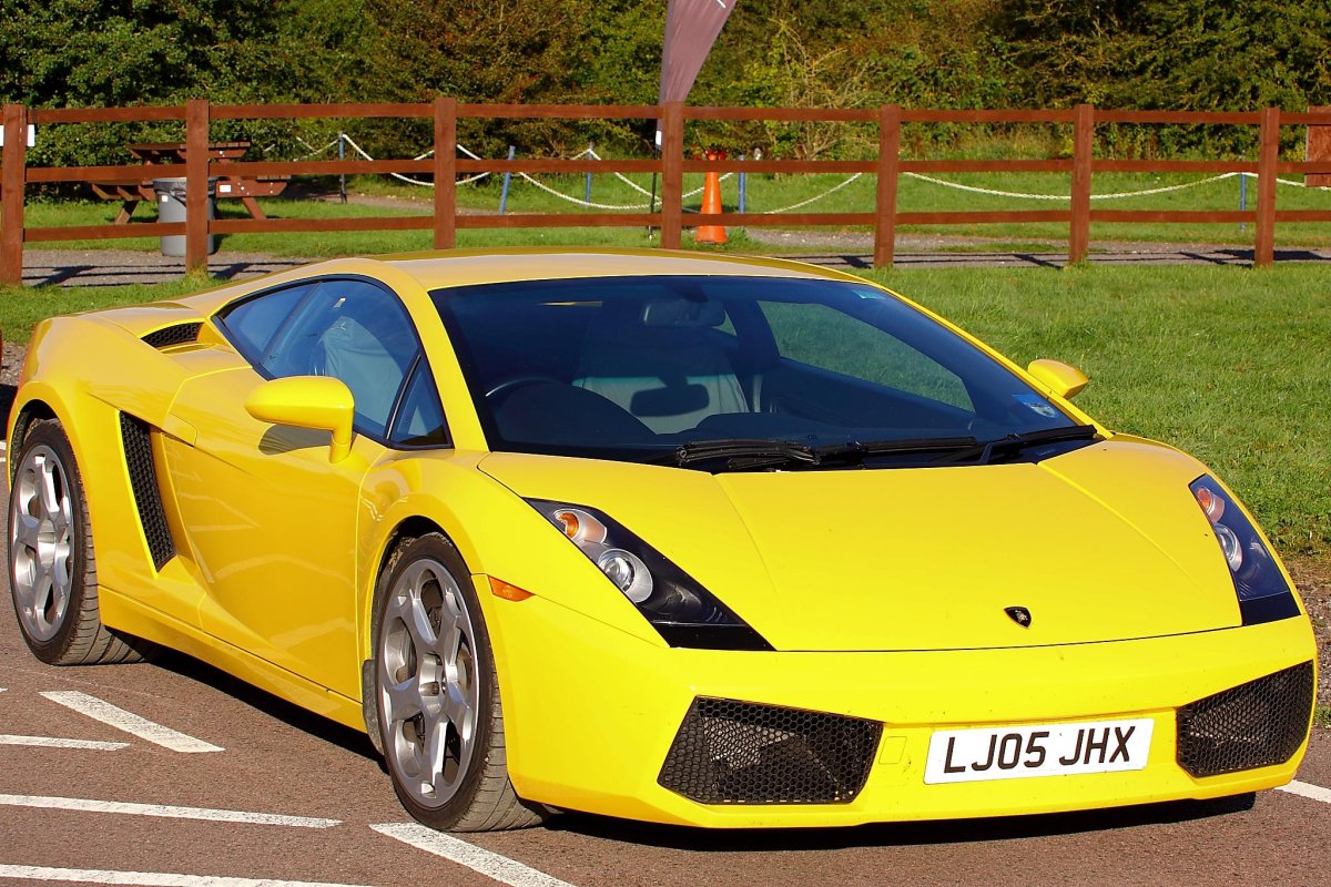 Lamborghini Gallardo Золотая