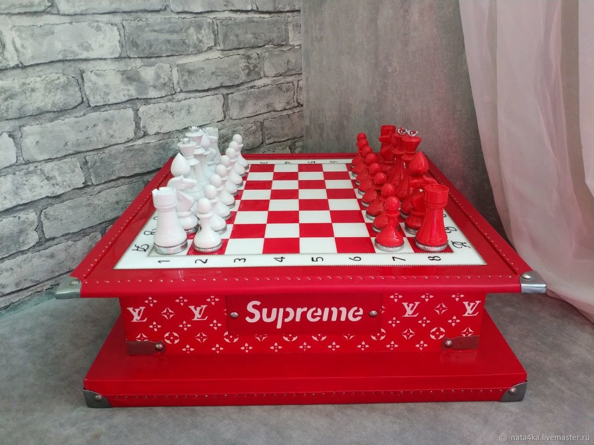 Стол для шахмат