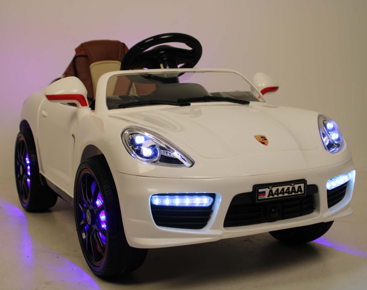 RIVERTOYS Porsche Panamera a444aa