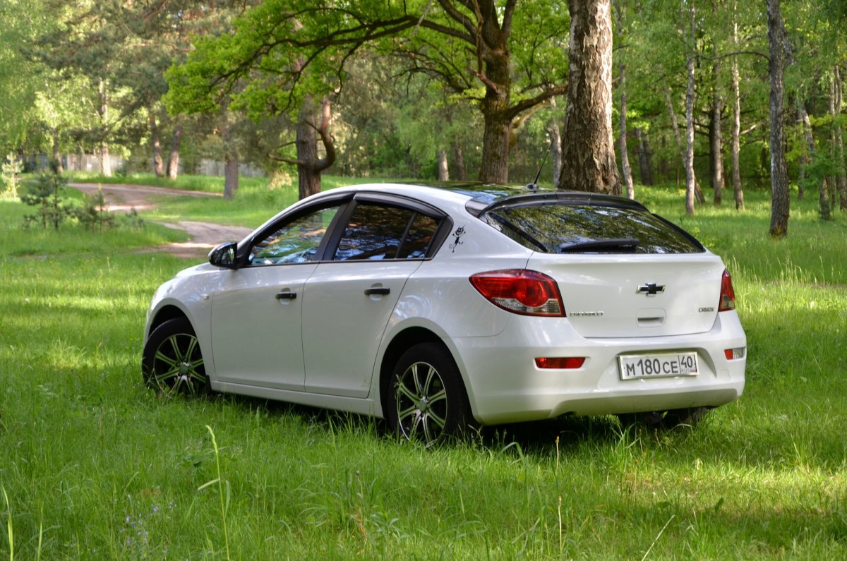 Chevrolet Cruze хэтчбек