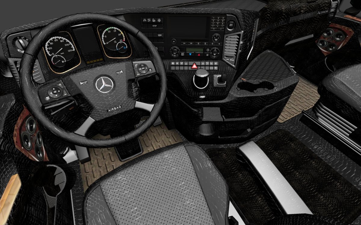Mercedes Actros 2014 кабина