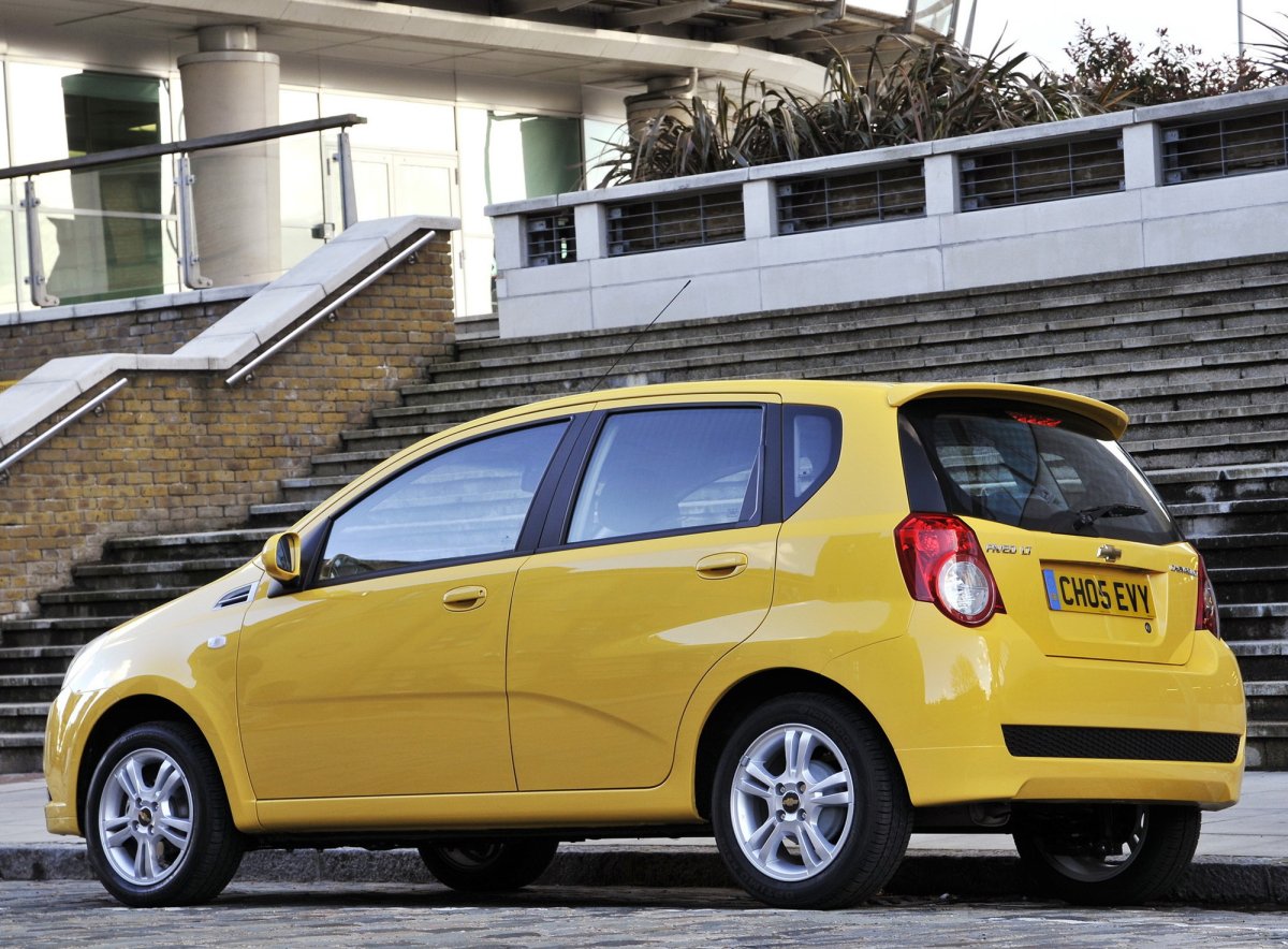 2011 Chevrolet Aveo Hatchback