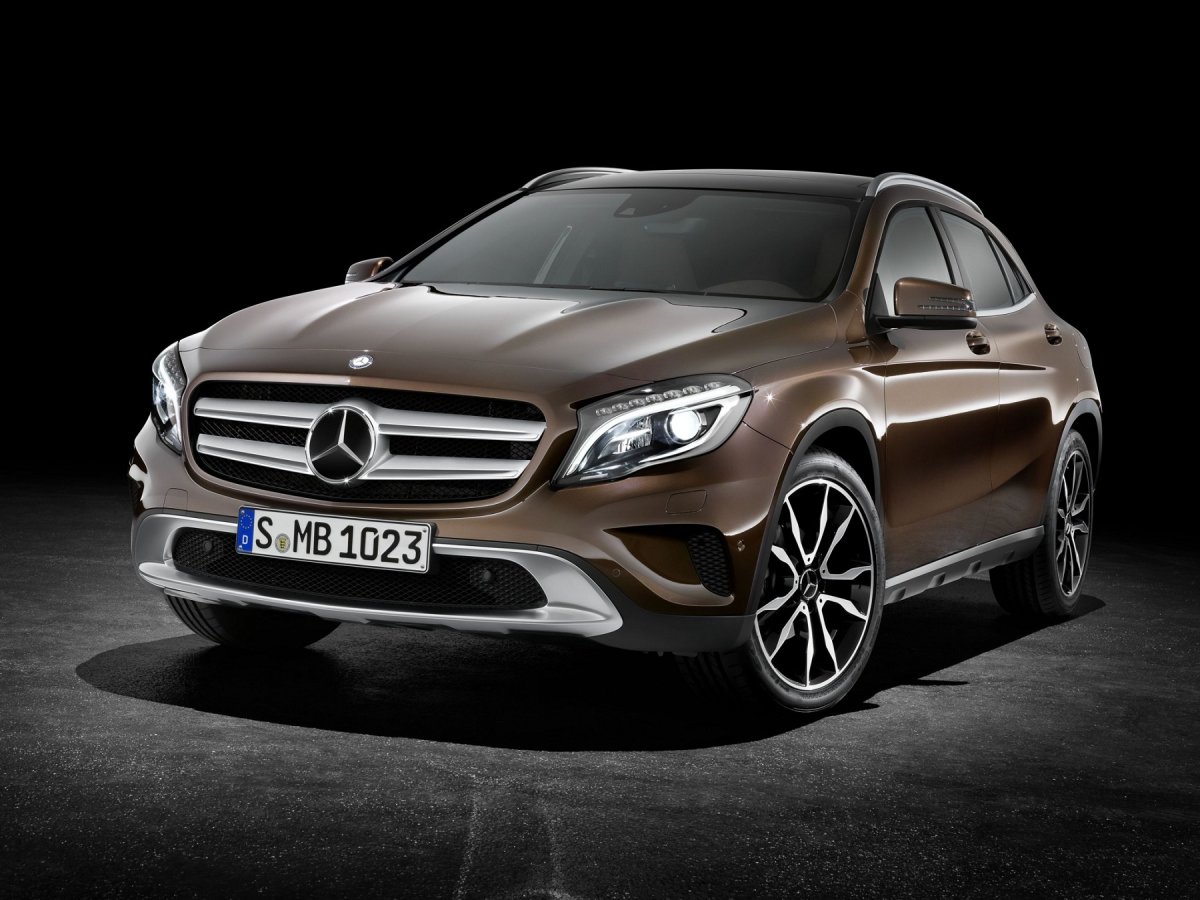 Mercedes-Benz GLA 220