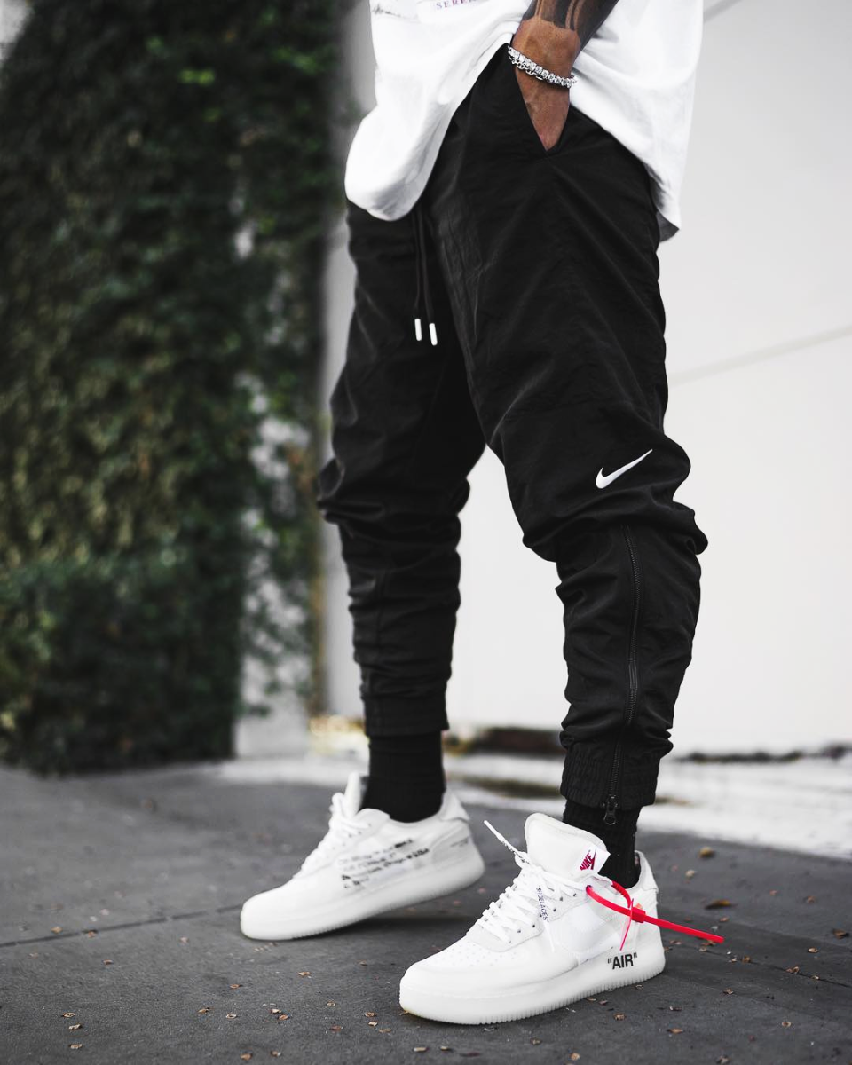Джоггеры и Air Force 1