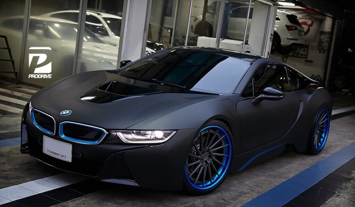 BMW i8 Siyah