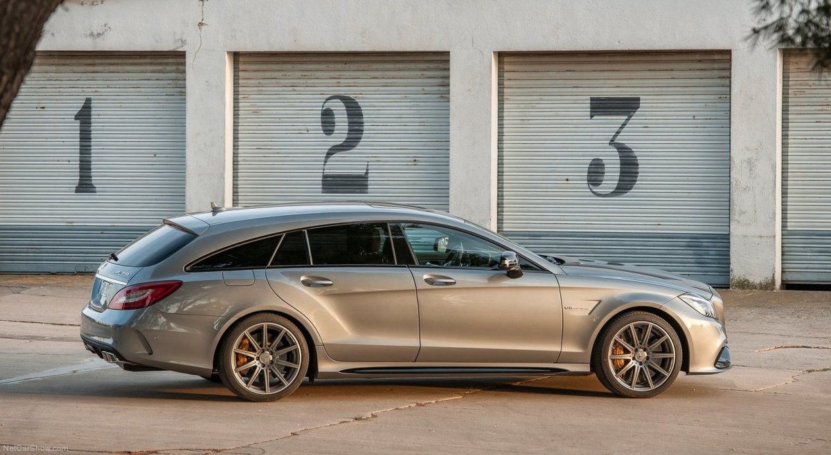 Mercedes Benz CLS 63 shooting Brake