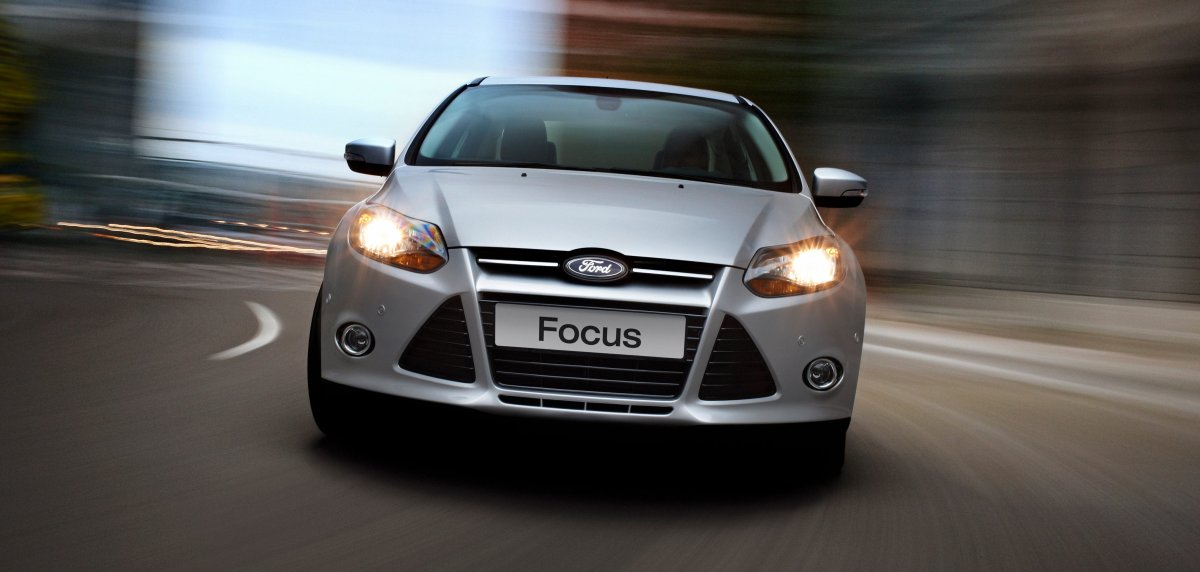 Ford Focus 3 спереди