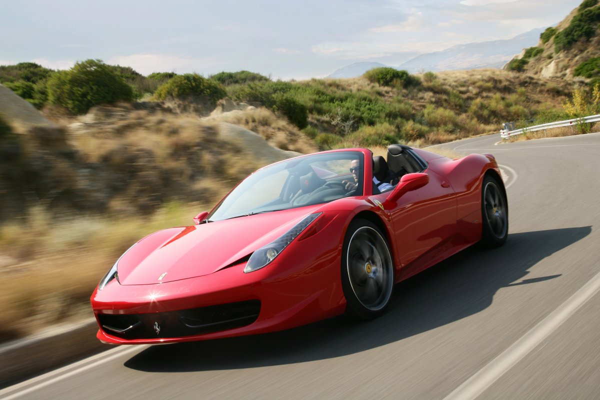 Феррари f458