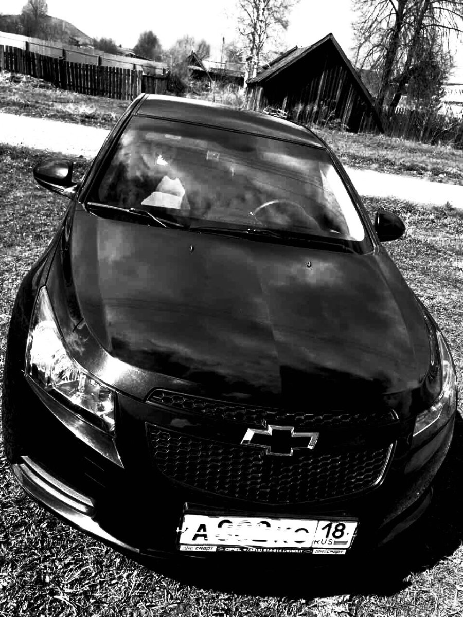 Шевроле Круз черный катаный