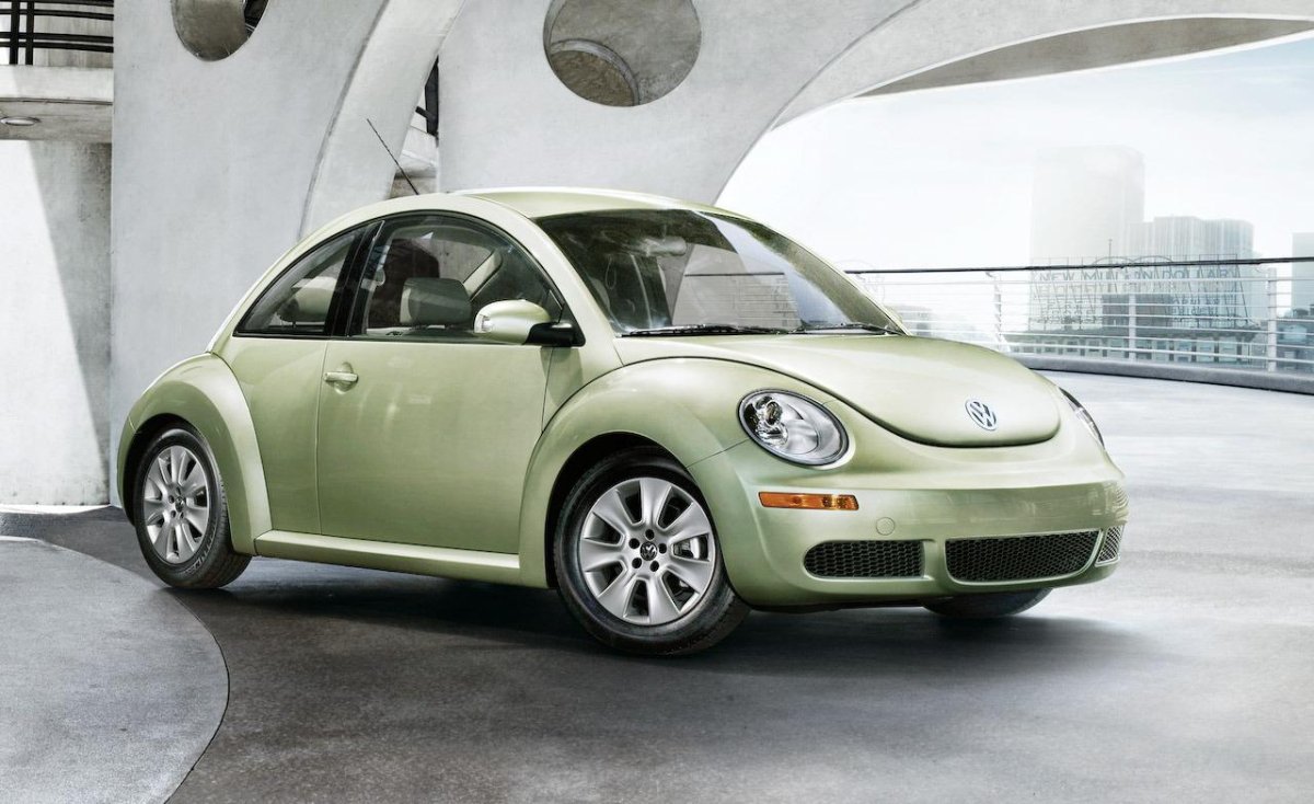 Volkswagen New Beetle 2010