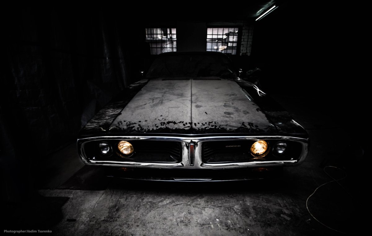 Dodge Charger 1969 ночью