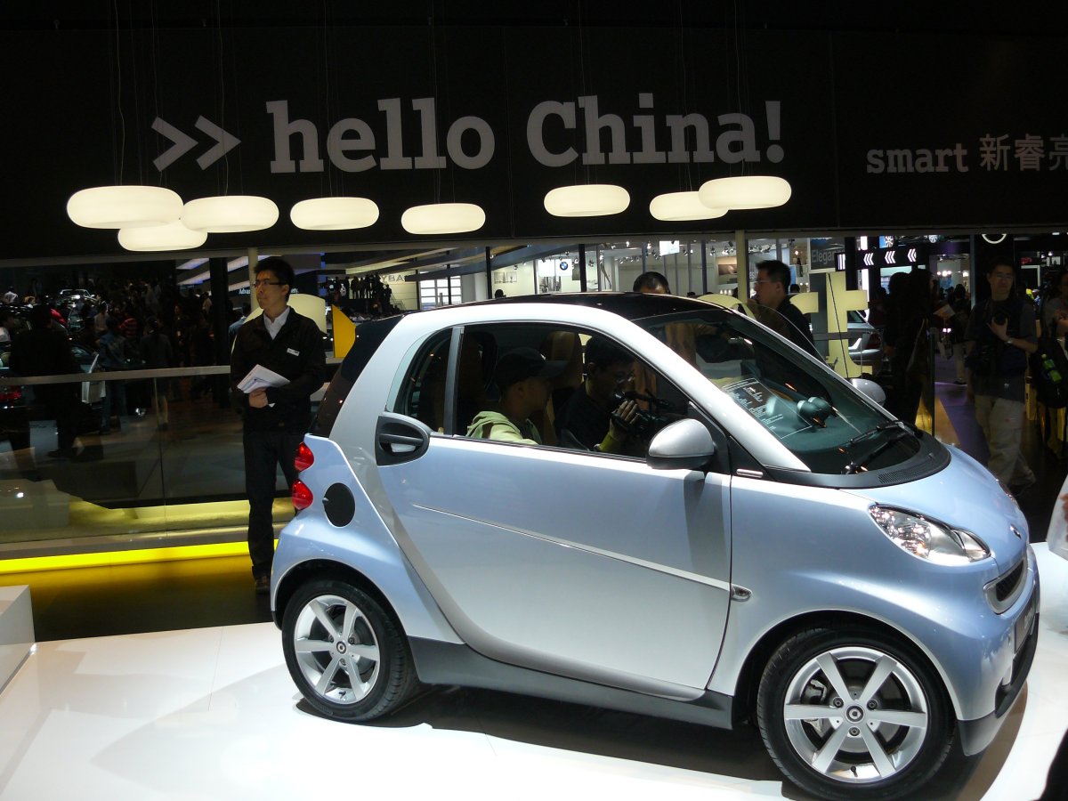 Маленькая китайская машинка