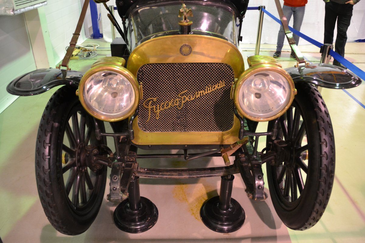 Автомобиль императора Николая II Руссо-Балт 1910 — «Ландоле»