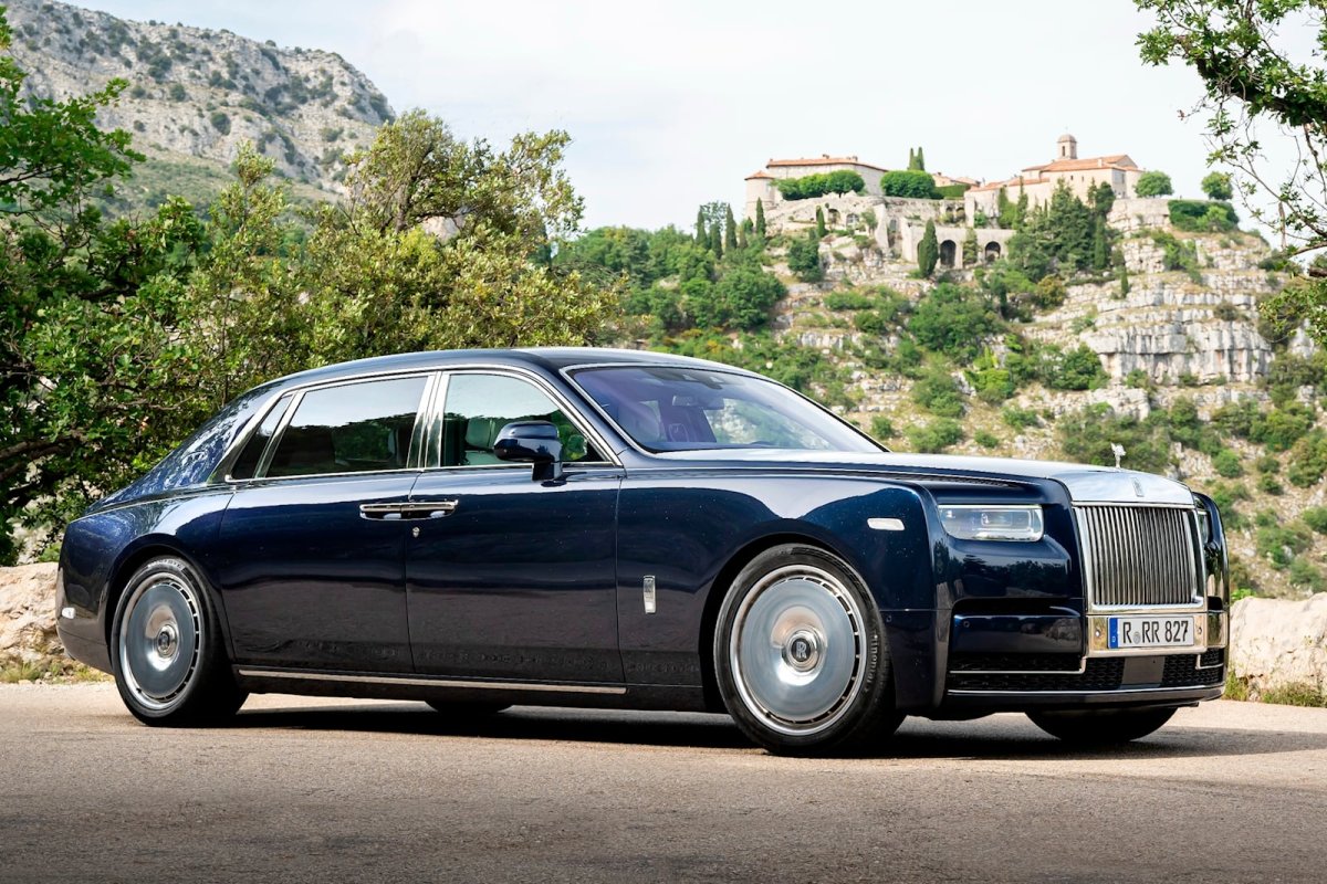 Rolls Royce Phantom EWB 2022