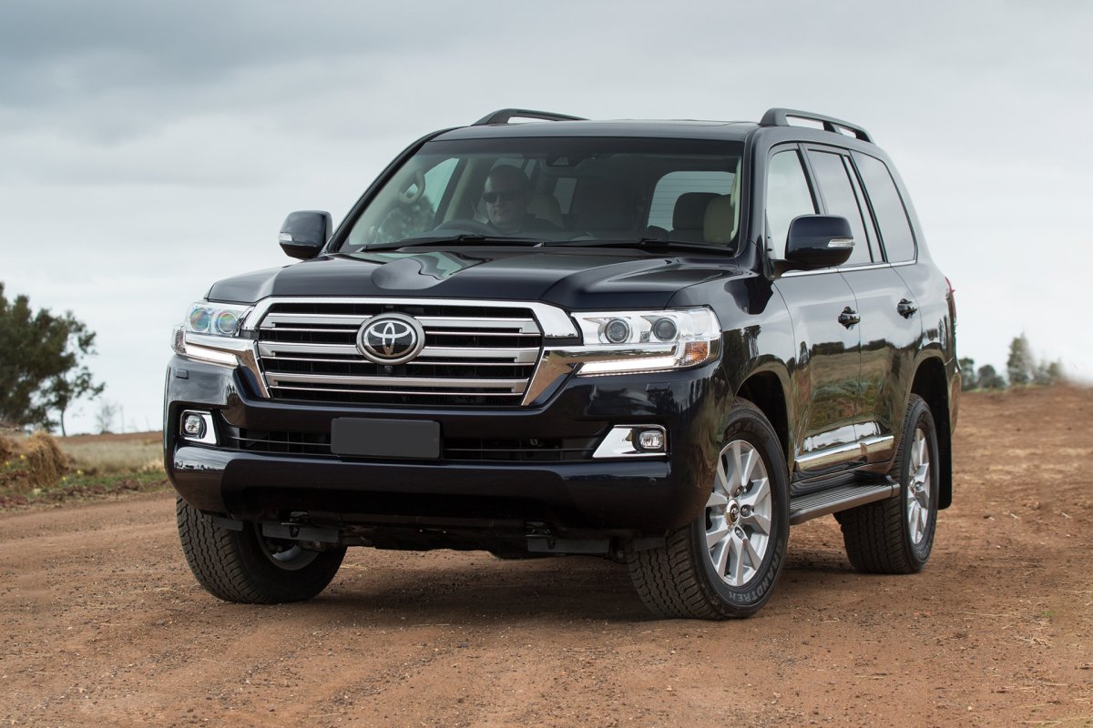 Toyota Land Cruiser 200 2016