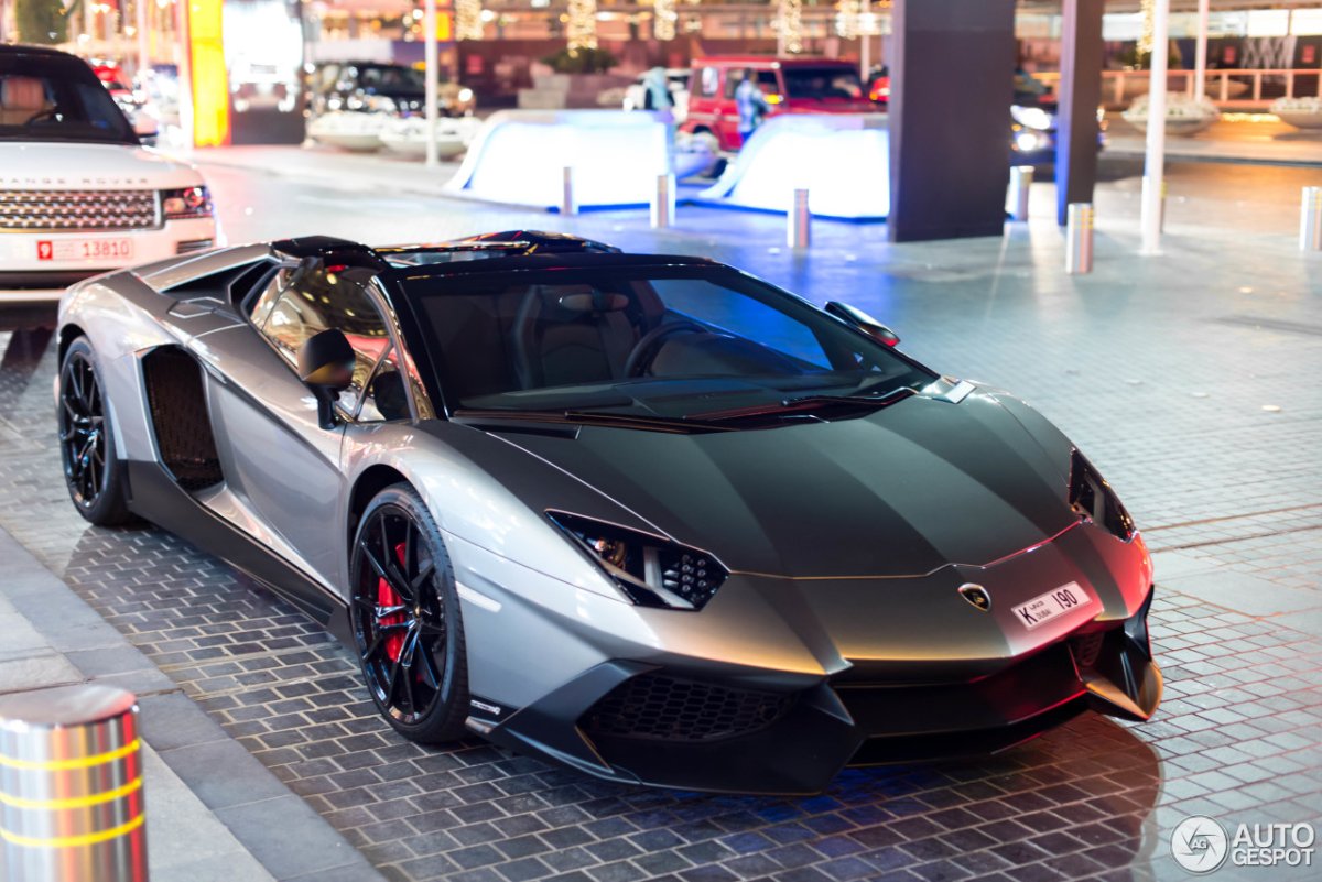 Aventador Lamborghini lp720-4 Roadster