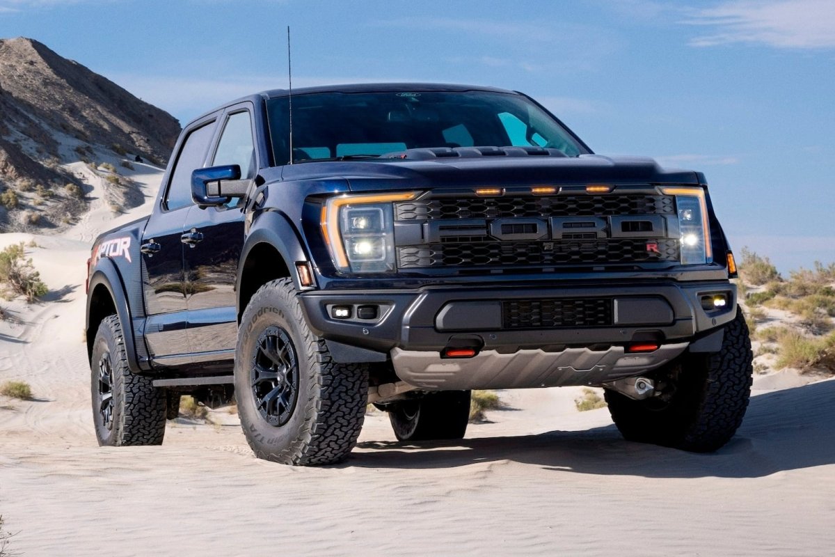 Ford f-150 Raptor r v8