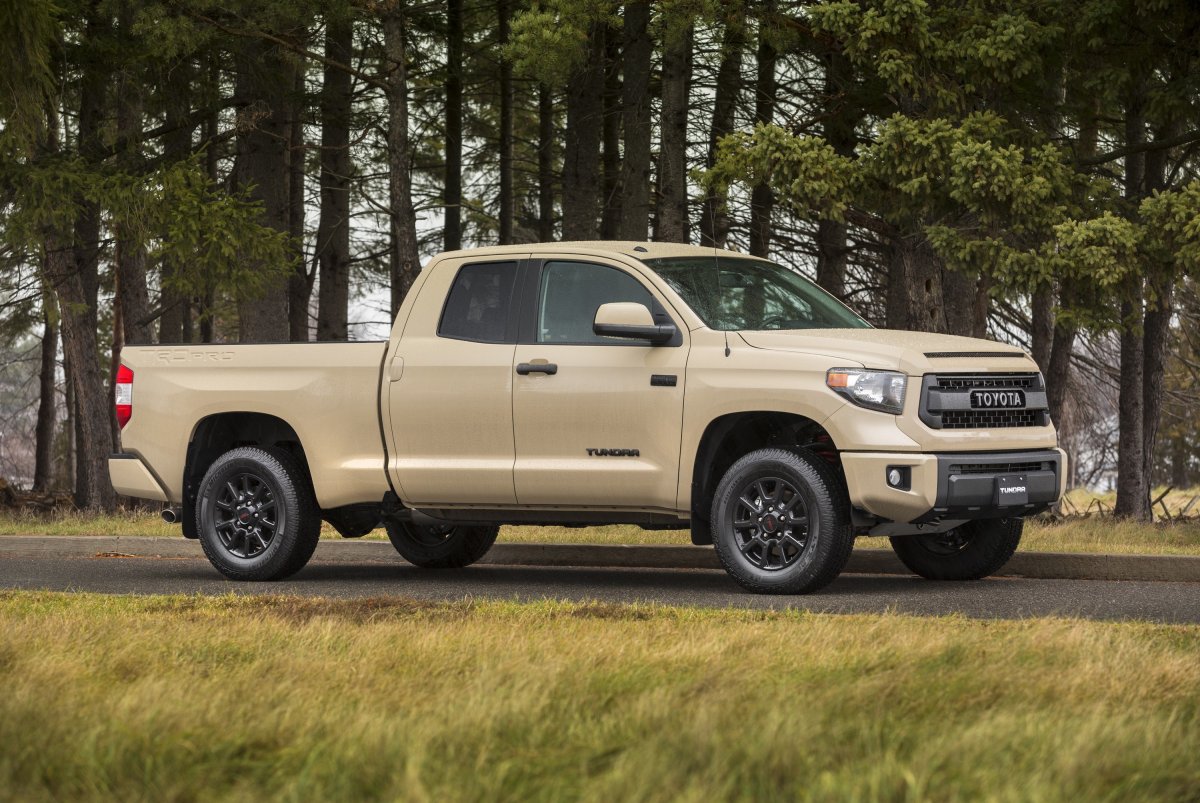 Toyota Tundra 2016