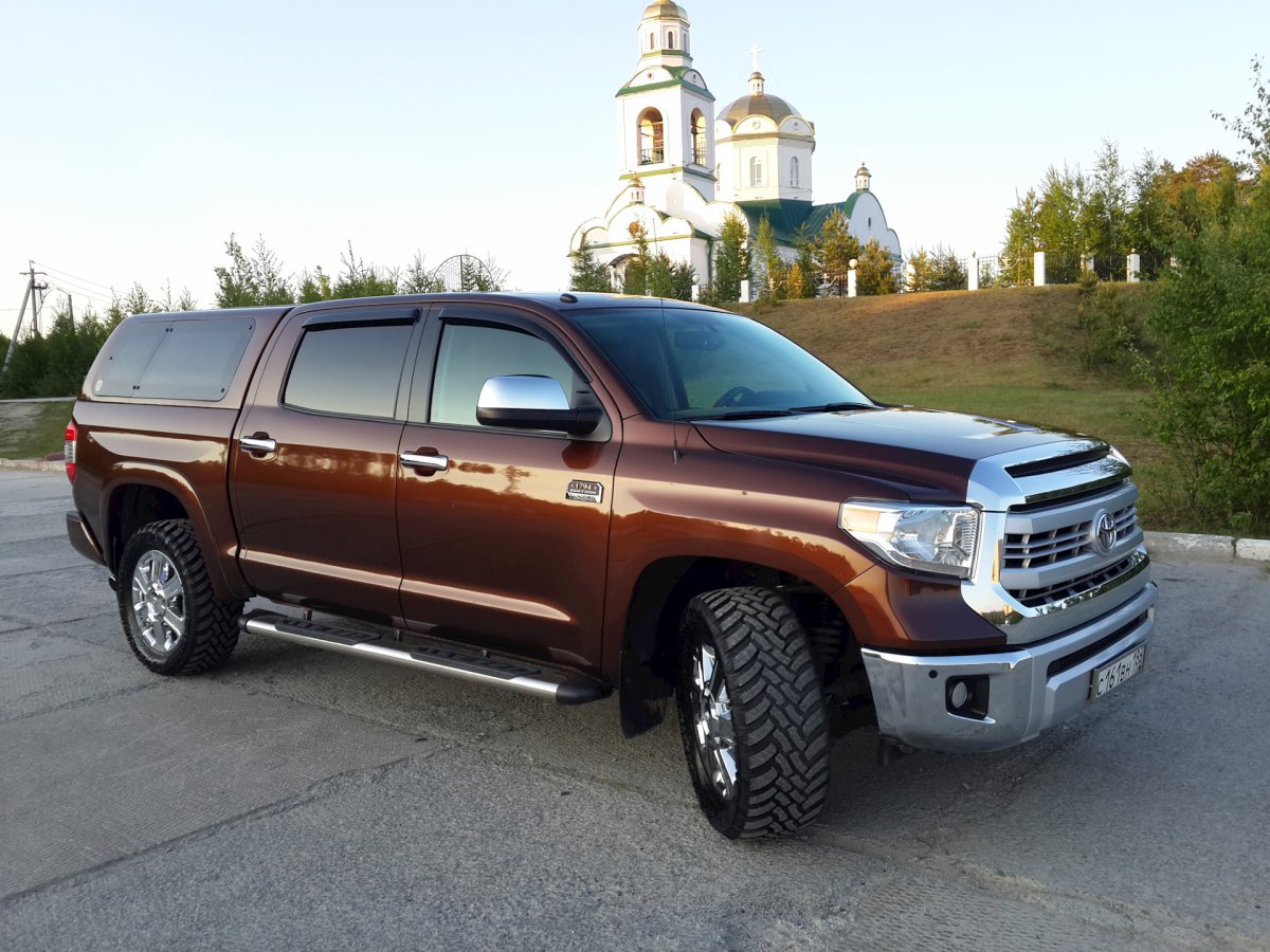 Toyota Tundra 1794