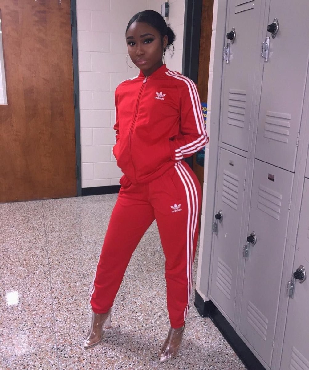 Tracksuit adidas женский