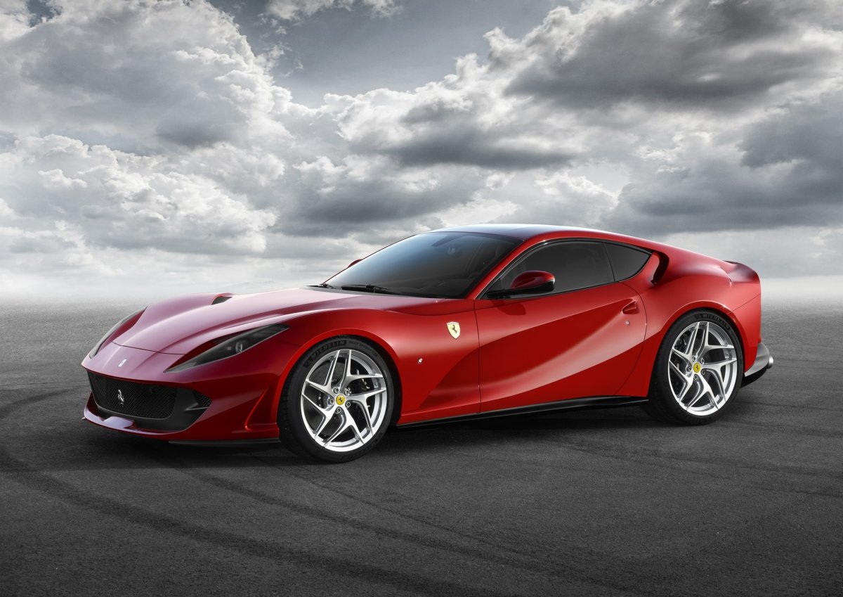 Ferrari ff812 Wallpaper