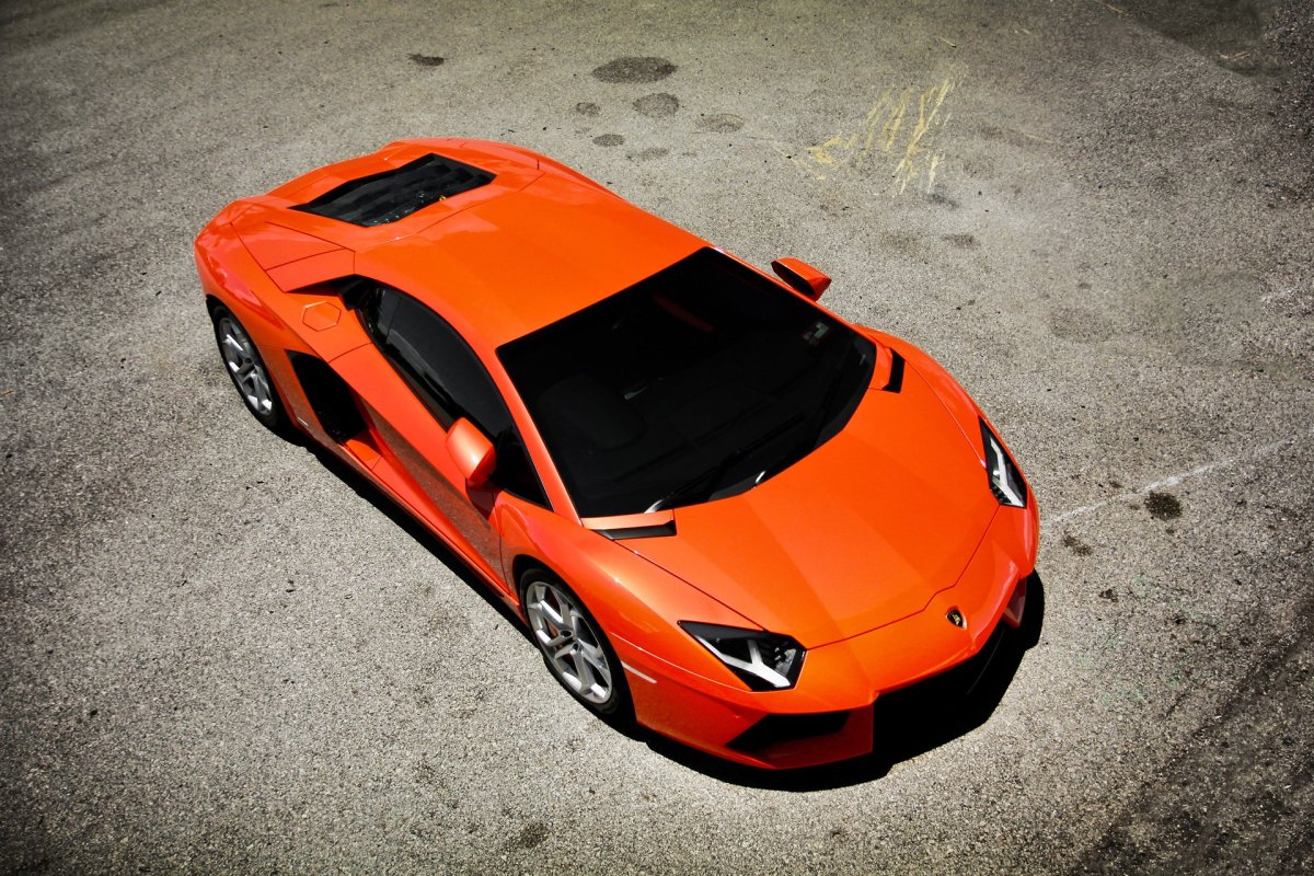 Aventador lp700