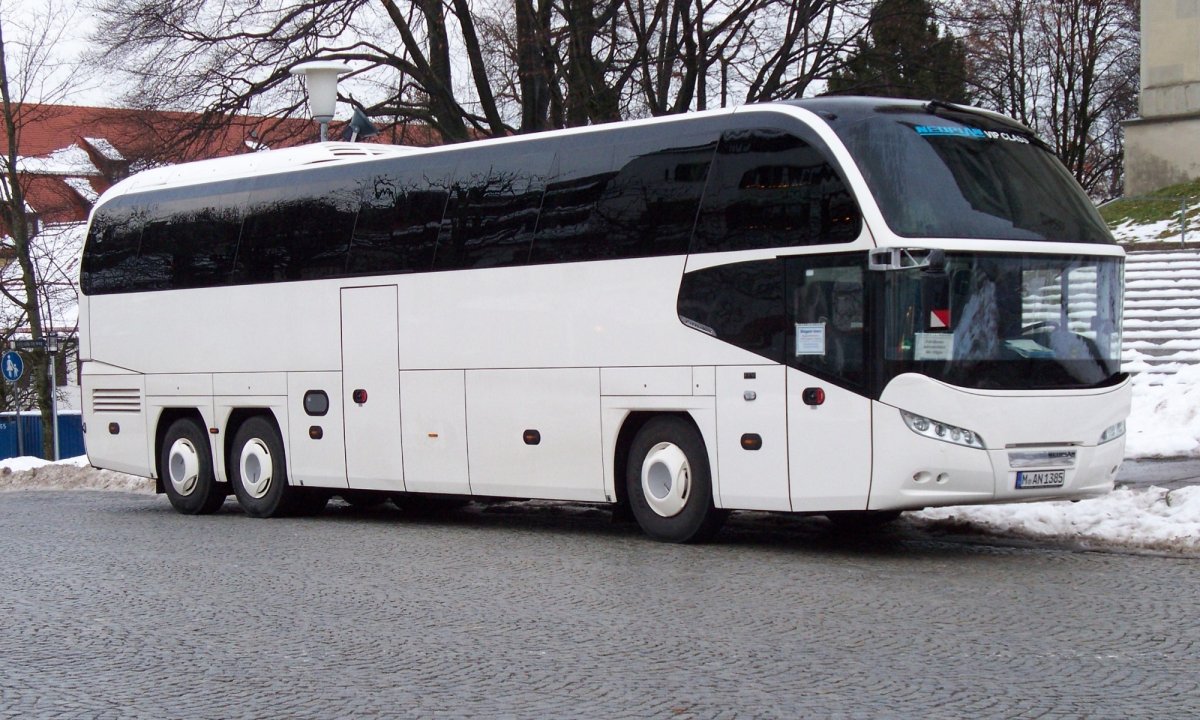 Автобус Neoplan 9112l