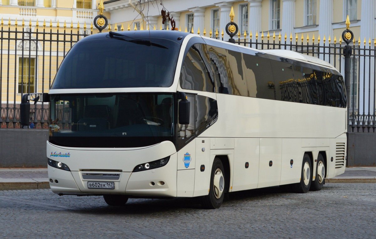 Автобус Неоплан