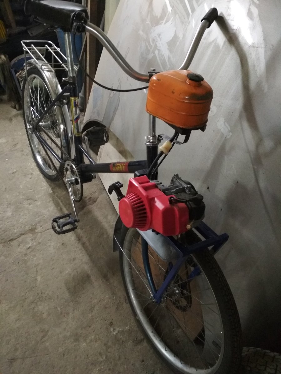 Велосипед стелс с мотором от триммера