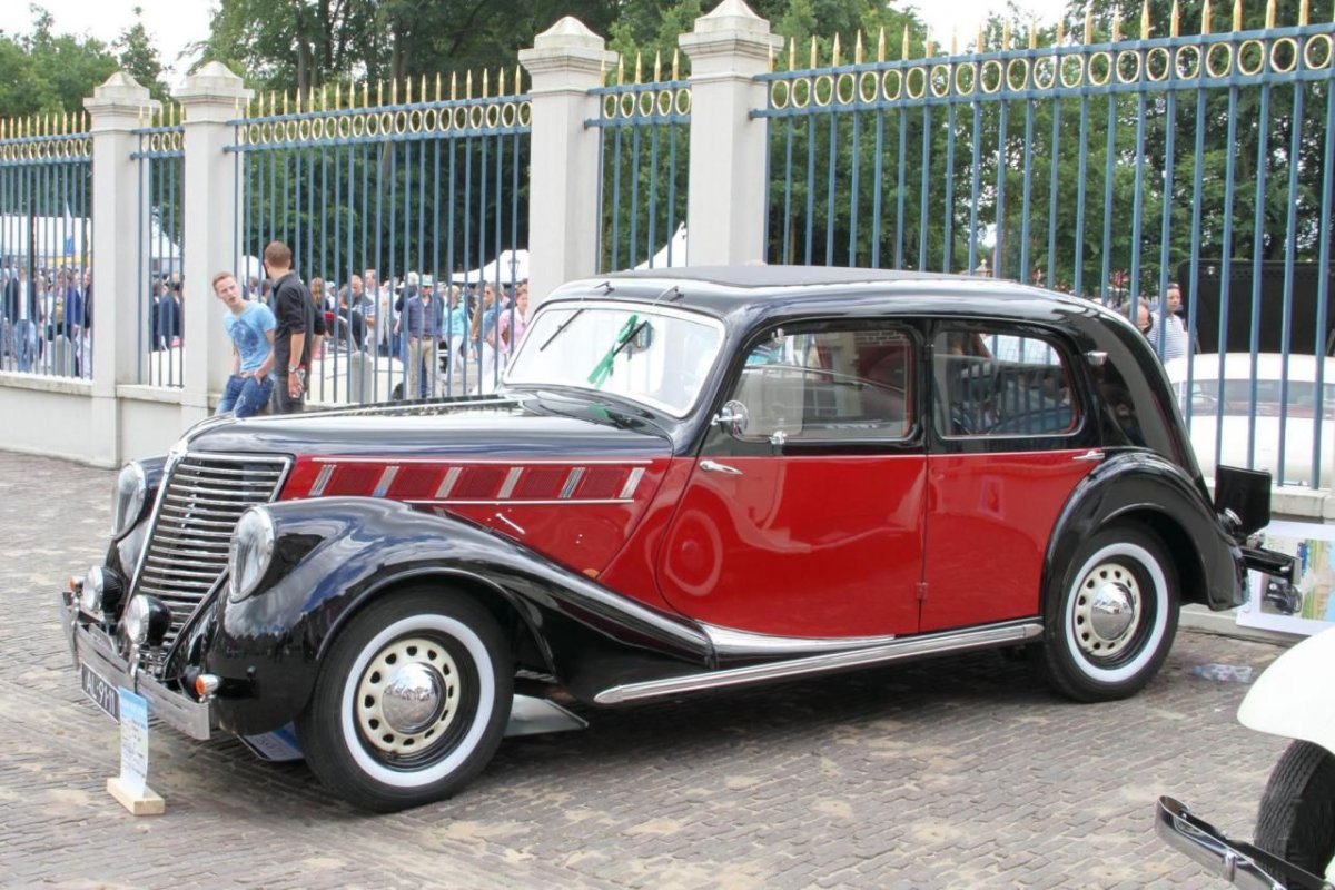 Renault Vivastella 1934-1939
