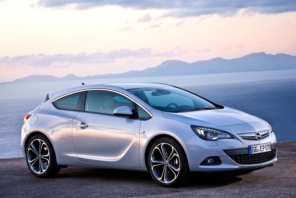 Opel Astra GTC